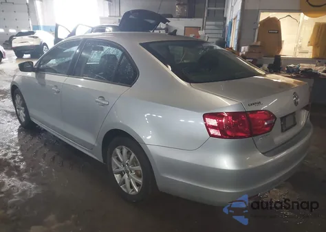 2012 Volkswagen Jetta 2.5L Se z USA, uszkodzony, nr VIN 3VWDP7AJ8CM323823